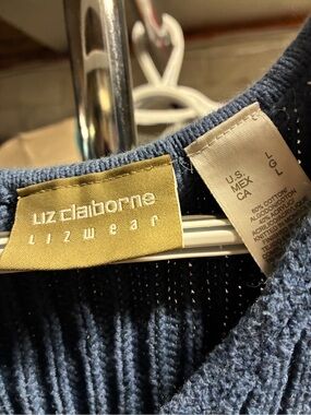 Liz Claiborne Navy Ribbed Knit Pullover